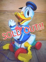 fp-101211-06 Donald Duck / 50's Pull Toy