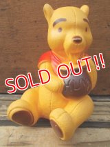 ct-130801-01 Winnie the Pooh / 60's Squeaky doll