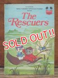 bk-131022-03 The Rescuers / 1977 Picture Book