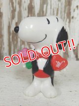 ct-131122-75 Snoopy / Whitman's 1996 PVC "Tuxedo"