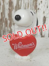 ct-131122-74 Snoopy / Whitman's 1996 PVC "Heart"