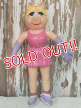 ct-131210-18 Miss Piggy / Just Toys 80's Bendable figure