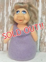 ct-140701-04 Miss Piggy / Fisher-Price 1979 Bean Bag Doll