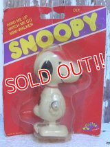 ct-150310-77 Snoopy / AVIVA 70's Wind up (Brister)