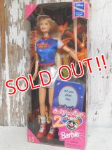 ct-150512-08 Walt Disney World / Mattel 2000 Barbie Doll