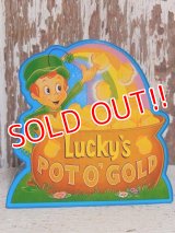 ct-150922-38 Lucky's Pot O' Gold Cereal / 1988 Plastic Bank