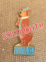 ct-151005-16 Yogi Bear / Vintage Enamel Pin