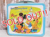 ct-151210-04 Walt Disney World / 70's Metal Lunchbox