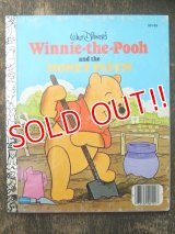 bk-160615-21 Winnie the Pooh and the Honey Patch / 80's Little Golden Book