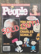 ct-160901-06 People Magazine / February 28,2000 PEANUTS