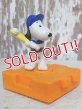 ct-161001-12 Snoopy / McDonald's 1996 Meal Toy "Baseball"