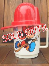 ct-170511-25 Mickey Mouse & Goofy / Disneyland 1970's Firefighter Plastic Mug