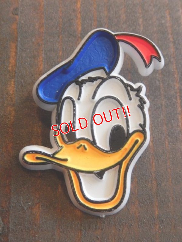 画像1: ct-171206-79 Donald Duck / 1970's Face Pinback