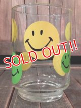 dp-180201-10 1970's Smily Glass