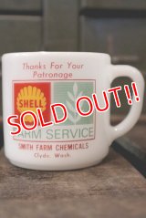 dp-180401-23 SHELL FARM SERVICE / Federal 1960's Mug