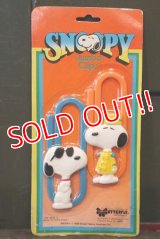 ct-180514-15 Snoopy / 1970's-1980's Jumbo Clips