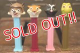 pz-130917-04 Over the Hedge / PEZ Dispenser Set