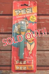 pz-160901-151 BATMAN / 1980's PEZ Dispenser Mint on Card