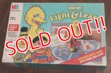 ct-190910-33 Sesame Street / Milton Bradley 1991 Light & Learn