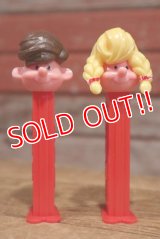 ct-191201-25 PEZ Boy & Girl / 1990's PEZ Dispenser set of 2