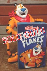 ct-200101-13 Kellogg's 100th Anniversary / Tony the Tiger 2006 Coin Bank