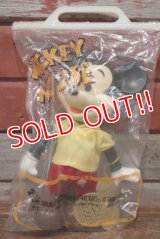 ct-200101-19 Mickey Mouse / DAKIN 1970's Figure