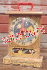 fp-111229-03 Fisher-Price Toys / Musical Box 1964 Tick-Tock Clock