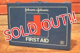 dp-200301-41 Johnson & Johnson / 1970's First Aid Kit Box