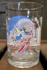 ct-180601-02 Walt Disney World / 25th Anniversary McDonald's Glass