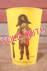 ct-200901-09 McDonald's / Captain Crook 1970's Plastic Cup