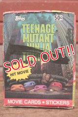 ct-200901-29 TEENAGE MUTANT NINJA TURTLES / Topps 1990 Trading Card Box