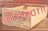 dp-200901-45 LAKE DAWN BARTLETT PEARS / Vintage Wood Box