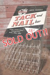 dp-201001-21 ATLAS / 1950's Tack Nail Display Rack