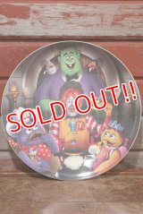 ct-201001-09 McDonald's / 2002 Collectors Plate "Halloween Monster"