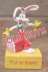 ct-201114-63 Roger Rabbit / 1988 PVC Figure "Put 'er There!"