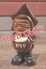 ct-210101-03 Anri 1950's College Mascot Figure / New York University