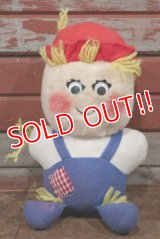 ct-201201-61 Del Monte Country Yumkin / 1982 "Shoo-Shoo Scarecrow" Plush Doll