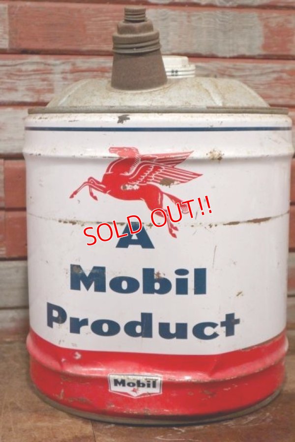 画像1: dp-201201-47 Mobil / 1950's-1960's 5 U.S.GALLONS Oil Can