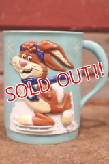 ct-170803-27 Nestlé / Quik Bunny 1980's Plastic Mug