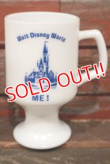 kt-210301-10 Walt Disney World / Federal 1970's Footed Mug "ME!"