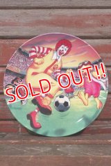 ct-210401-30 McDonald's / 2002 Collectors Plate "Soccer"