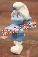 ct-210501-100 Smurf / McDonald's 2011 Meal Toy "Gutsy"