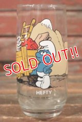 gs-141101-67 SMURF / Hardee's 1982 Glass "HEFTY"