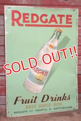 dp-200610-05 REDGATE Fruit Drinks / 1950's Metal Sign