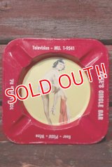 dp-210801-43 PIN-UP GIRL / Vintage Ashtray