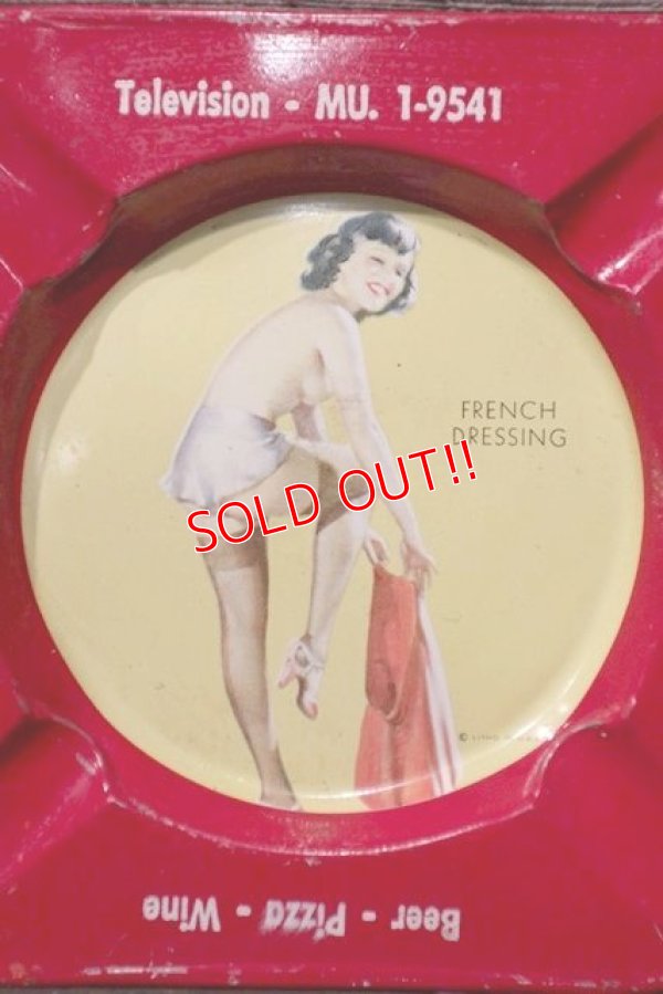 画像2: dp-210801-43 PIN-UP GIRL / Vintage Ashtray