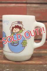 ct-210301-55 Strawberry Shortcake / Huckleberry Pie 1980's Anchor Hocking Mug