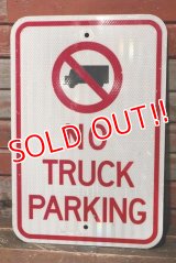 dp-211110-59 Road Sign "NO TRUCK PARKING"