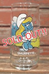 gs-210201-01 SMURF / Hardee's 1982 Glass "SMURFEET" 