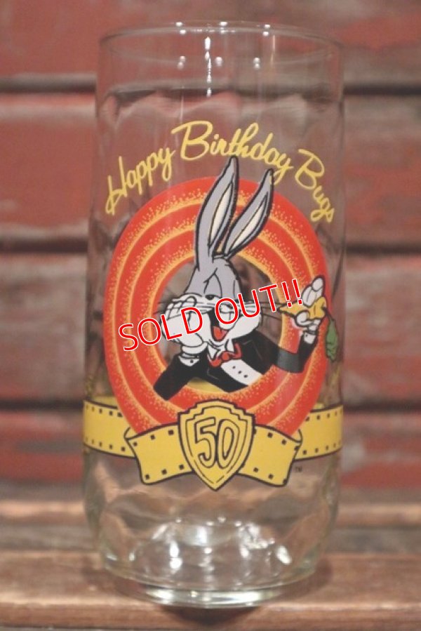 画像1: gs-200901-03 Bugs Bunny / 1990's "Happy Birthday Bugs!" Glass